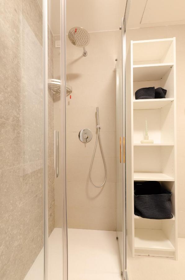 Design Apartment - Porta Romana - Duomo Milan Luaran gambar